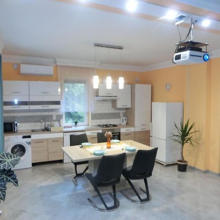 Pilis Apartman Piliscsaba Exterior photo